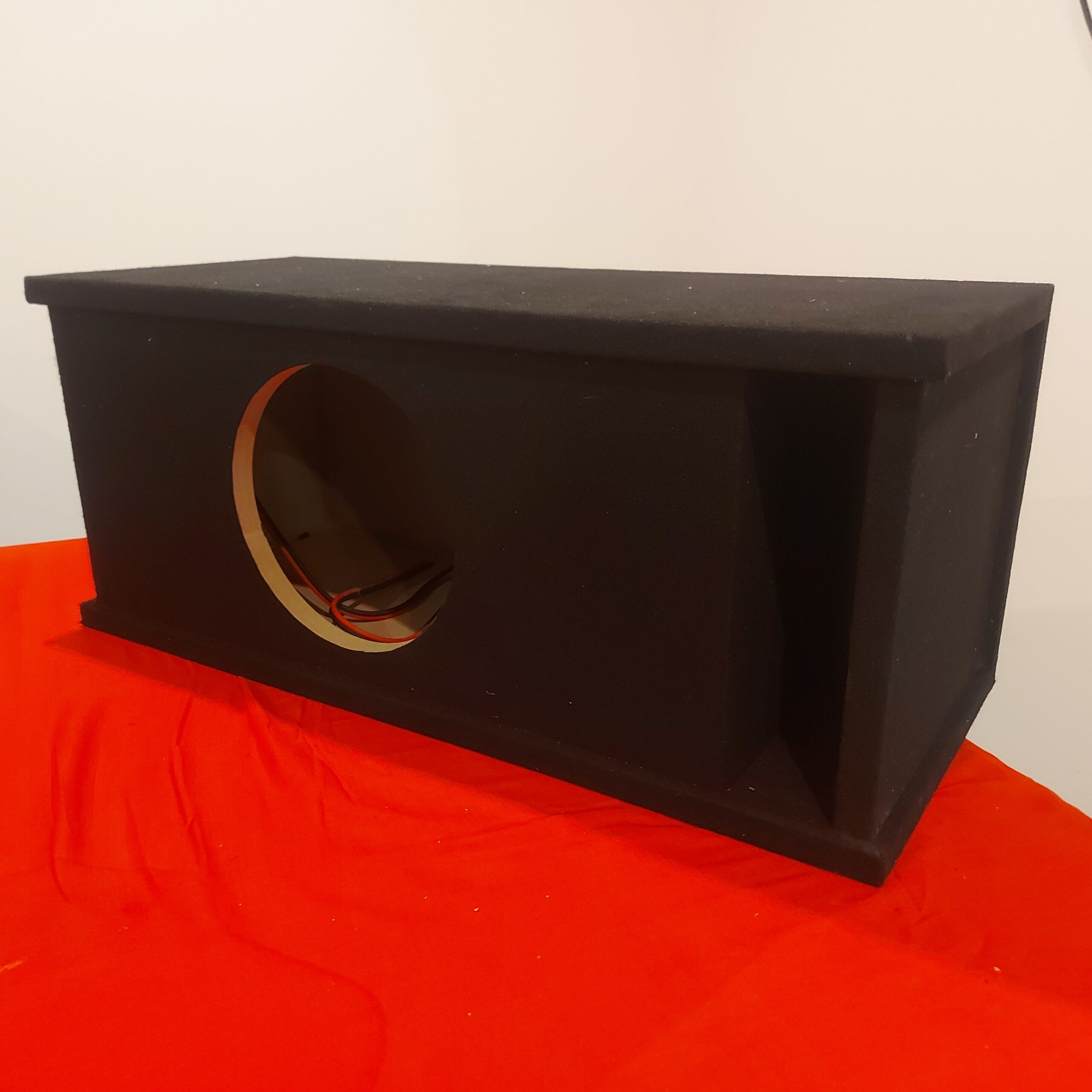 High-Performance 25mm MDF Single 12″ Slot-Port Subwoofer Box – 32Hz Tuned