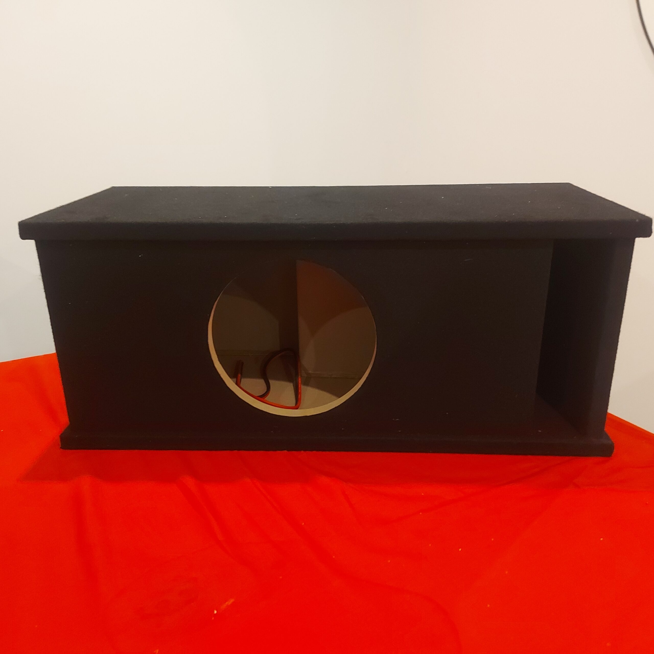 High-Performance 25mm MDF Single 12″ Slot-Port Subwoofer Box – 32Hz Tuned
